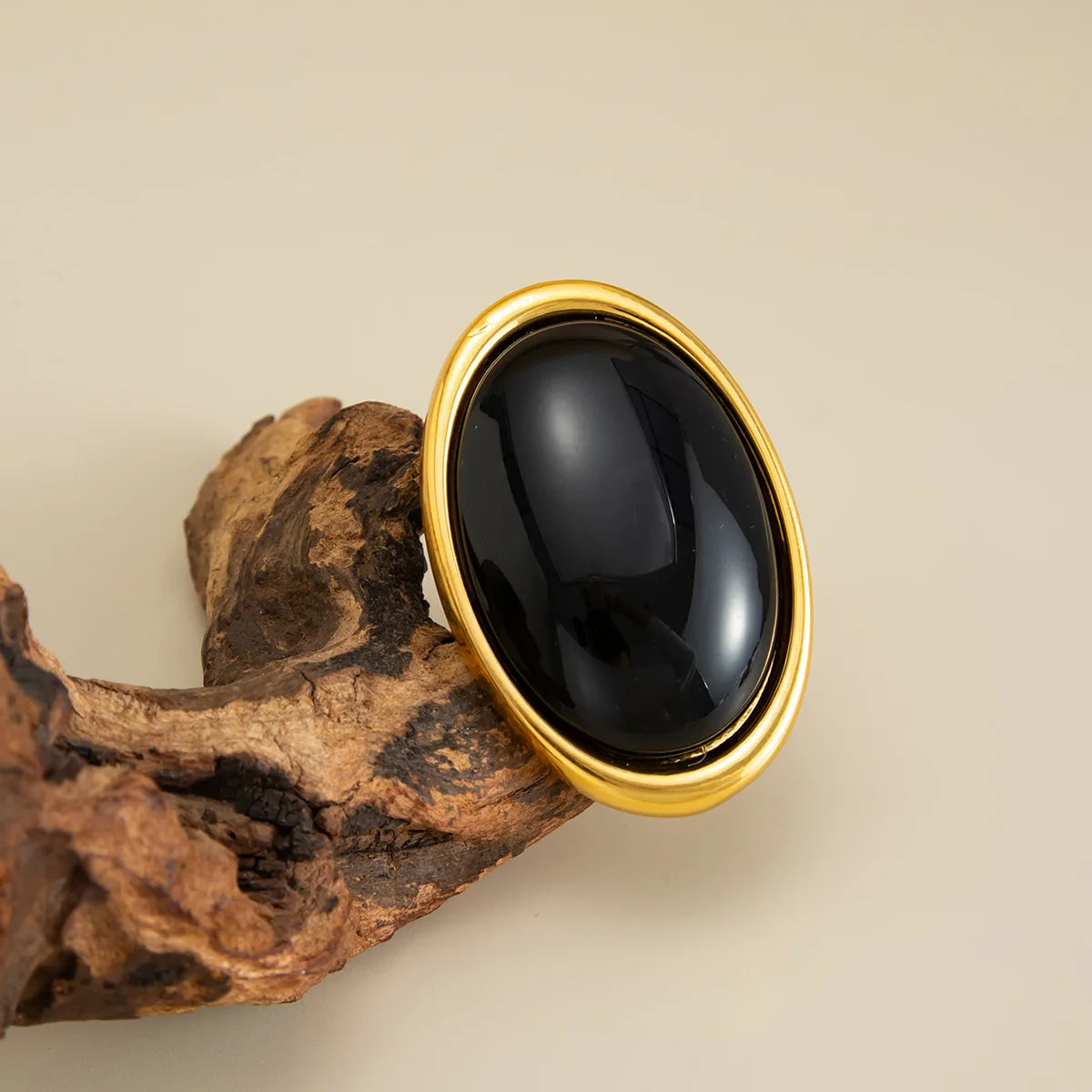 Adjustable Classic Simple Geometry  Oval Resin Finger Ring