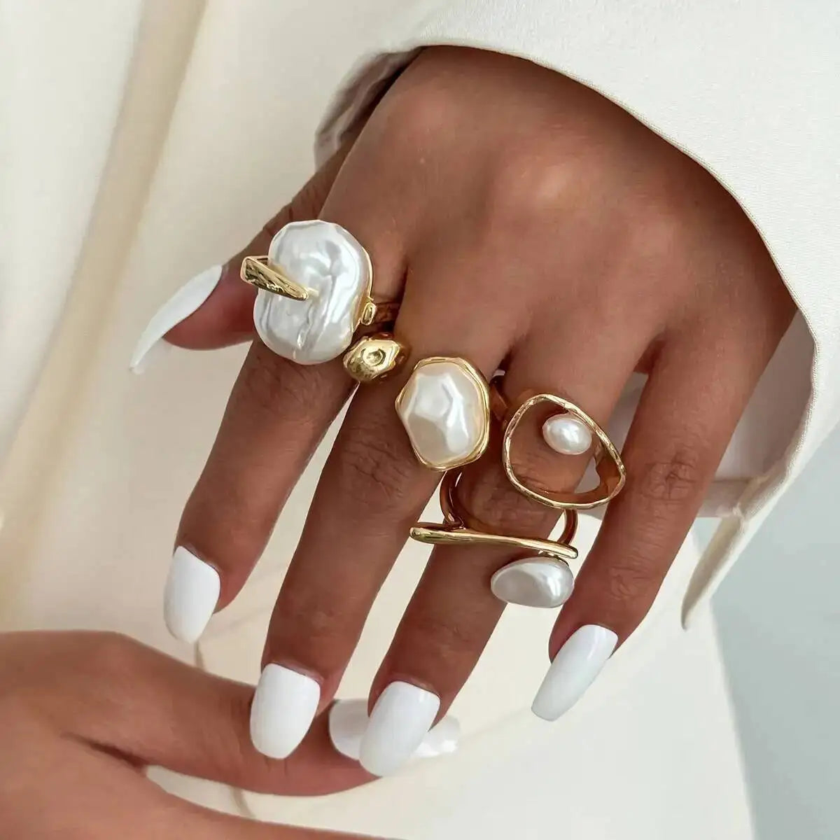 4 Styles Elegant Irregular Baroque Imitation Pearl Open Rings