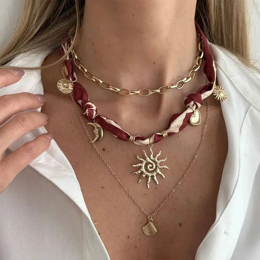 3 Pcs/Set Boho Gold Color Sun Moon Heart Pendant Necklace