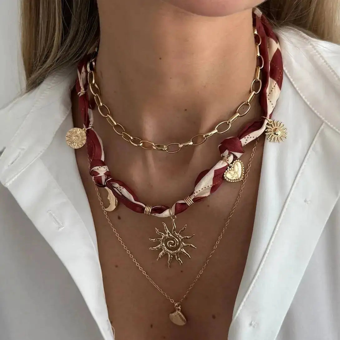 3 Pcs/Set Boho Gold Color Sun Moon Heart Pendant Necklace