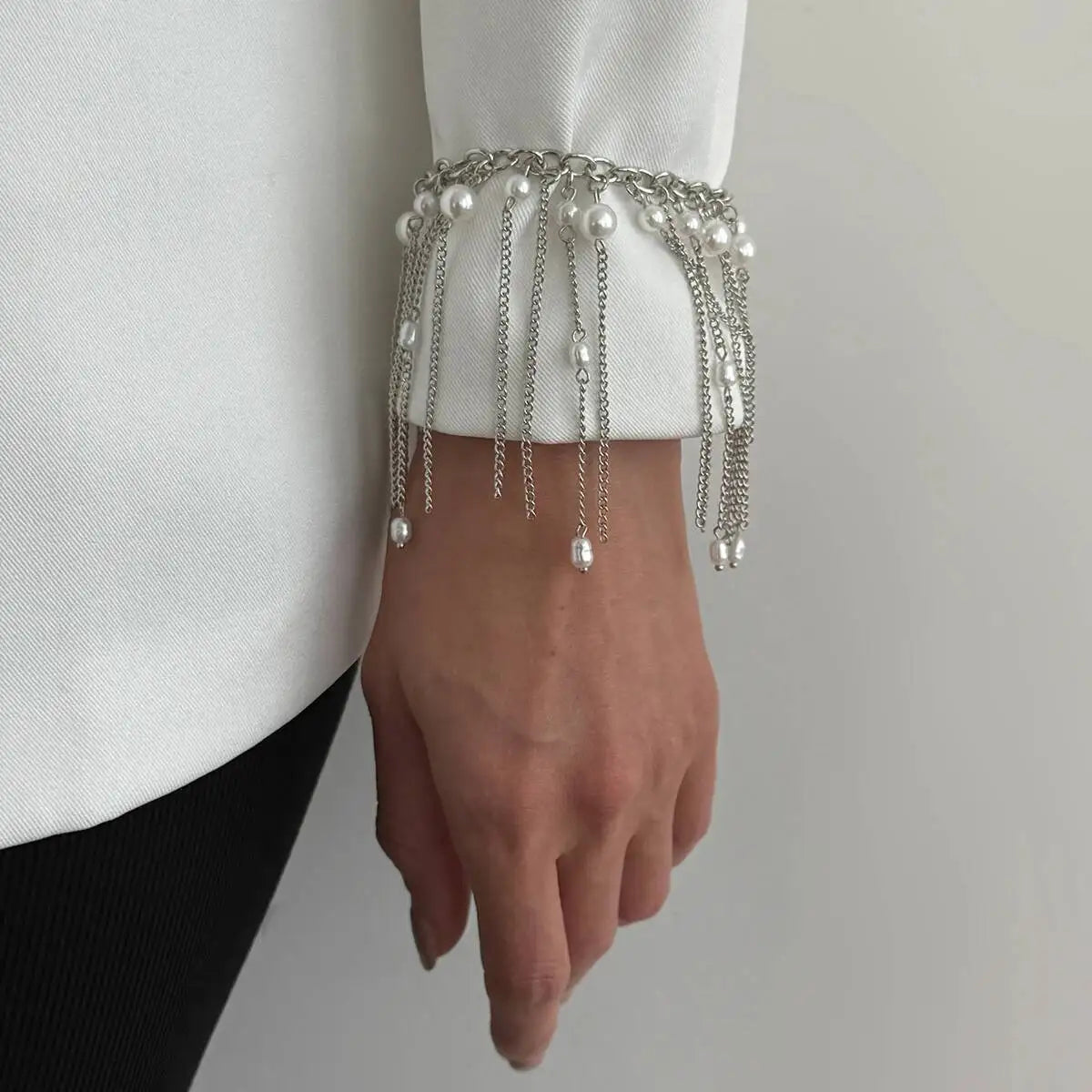 Pearl Metal Tassel Bracelet