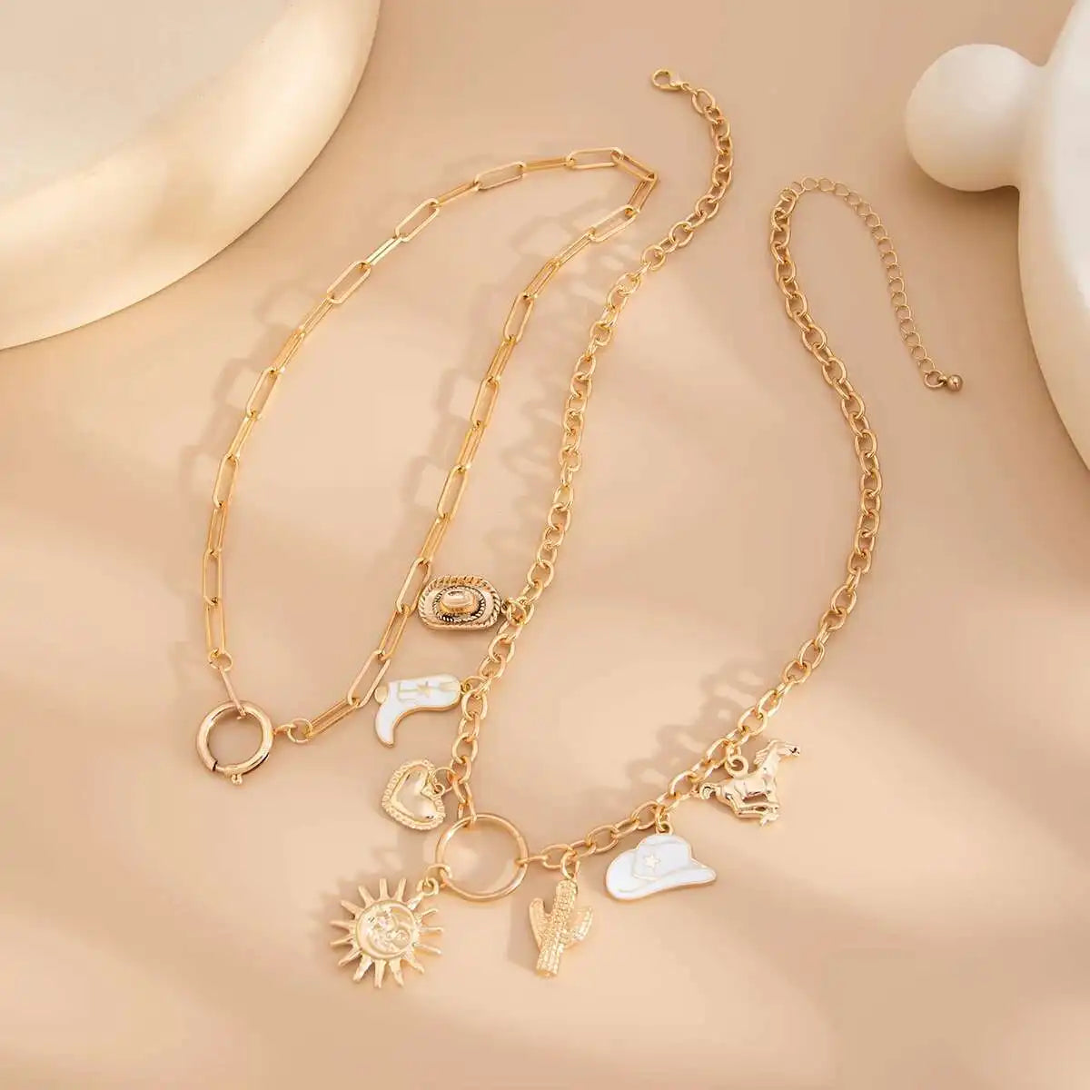 2Pcs/Set Vintage Cowboy Hat Cactus Love Heart Pendant Choker Necklace